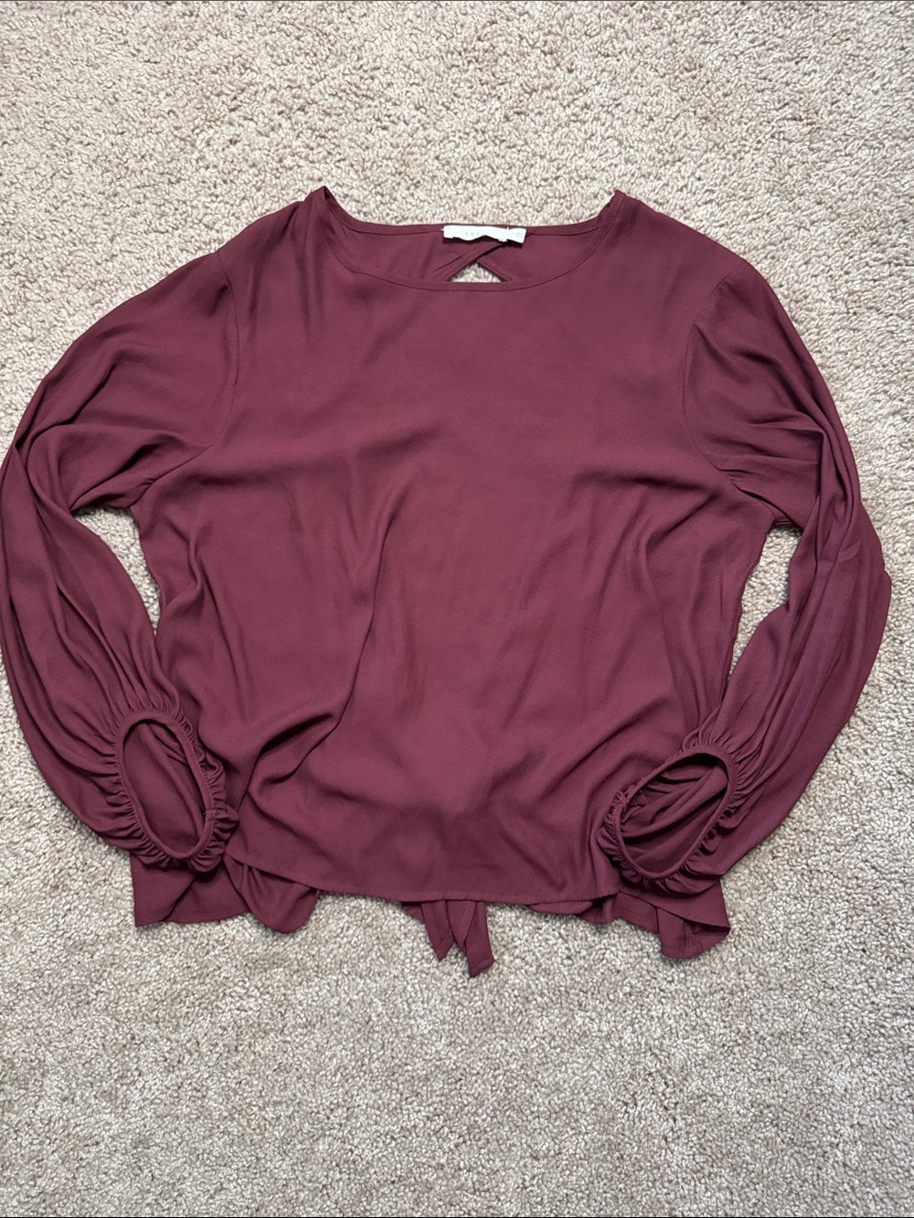 Lush Women's Long Sleeve Tie-Hem Top - Burgundy